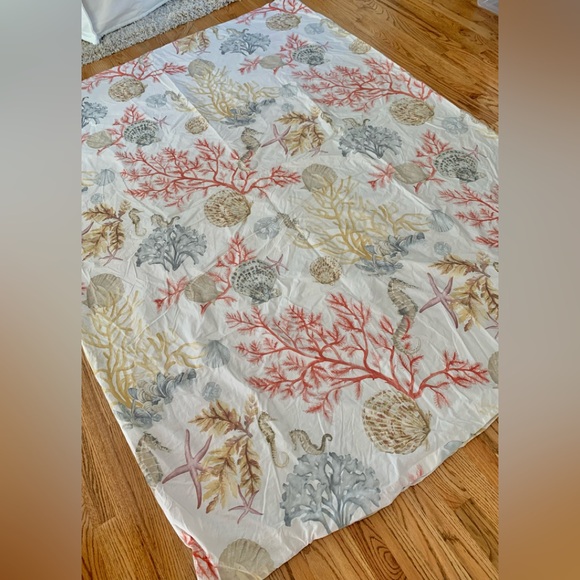 Two Pottery Barn Atlantic Ocean Reef Twin Duvets - Picture 6 of 7